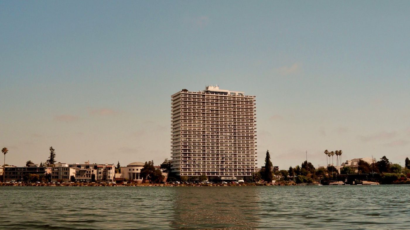 Lake Merritt / Ferryland pop-up venue